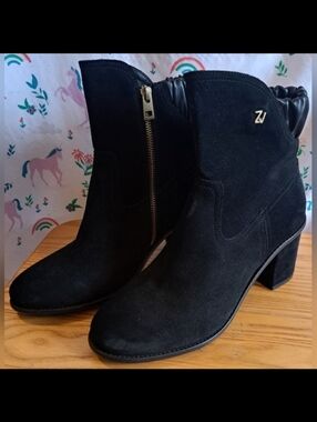 NWOT Zadig & Voltaire Black Suede Casual Everyday Heeled Goth Moto Boot SZ 7.5